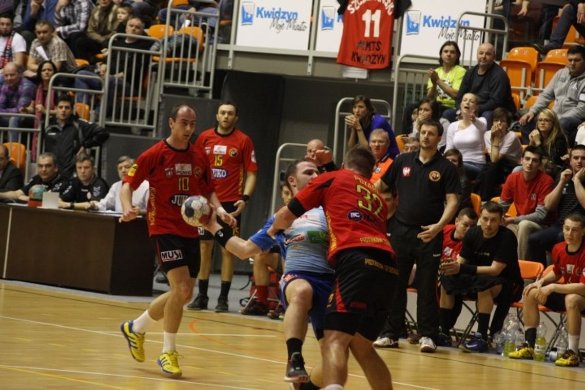 MMTS potyka się na Piotrkowianinie MMTS potyka się na Piotrkowianinie