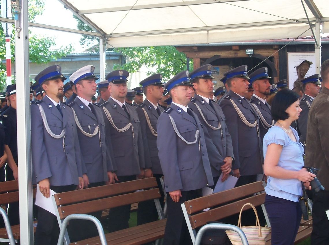 Mniej przestępstw, mniej policjantów. Radni krytykują komendę