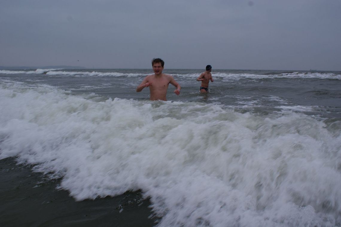 Morsy na wysokiej fali - wspaniała zabawa, chętnych coraz więcej Morsy na wysokiej fali - wspaniała zabawa, chętnych coraz więcej