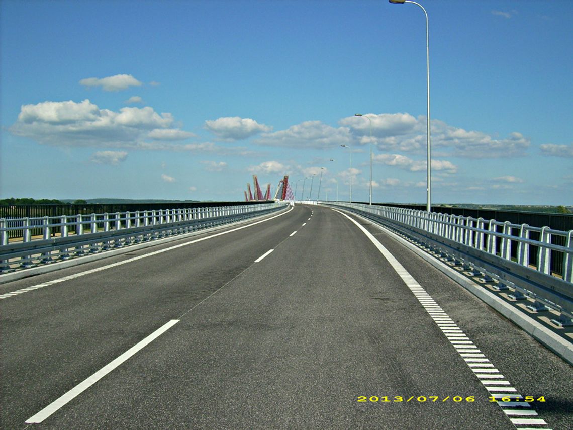 Most Kwidzyn - Opalenie. Prace wykończeniowe przed otwarciem Most Kwidzyn - Opalenie. Prace wykończeniowe przed otwarciem