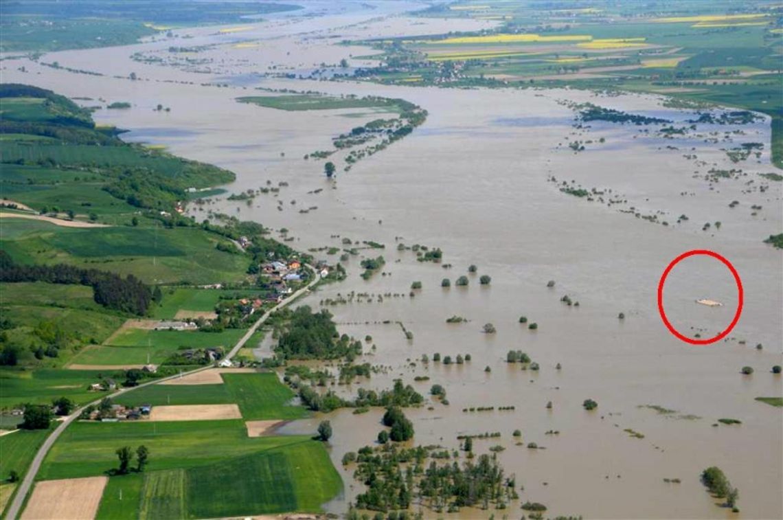 Most przez Wisłę już jest - na papierze. Euforia i radość Most przez Wisłę już jest - na papierze. Euforia i radość