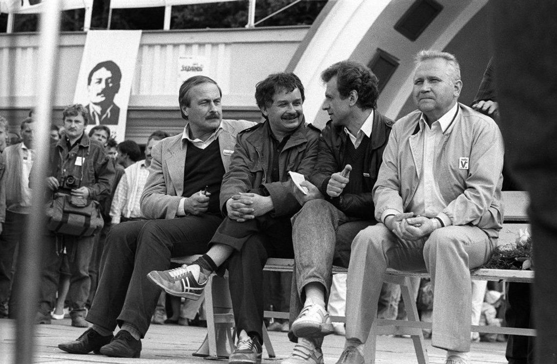 Może rządzący przypomną sobie komu zawdzięczają stanowiska Może rządzący przypomną sobie komu zawdzięczają stanowiska