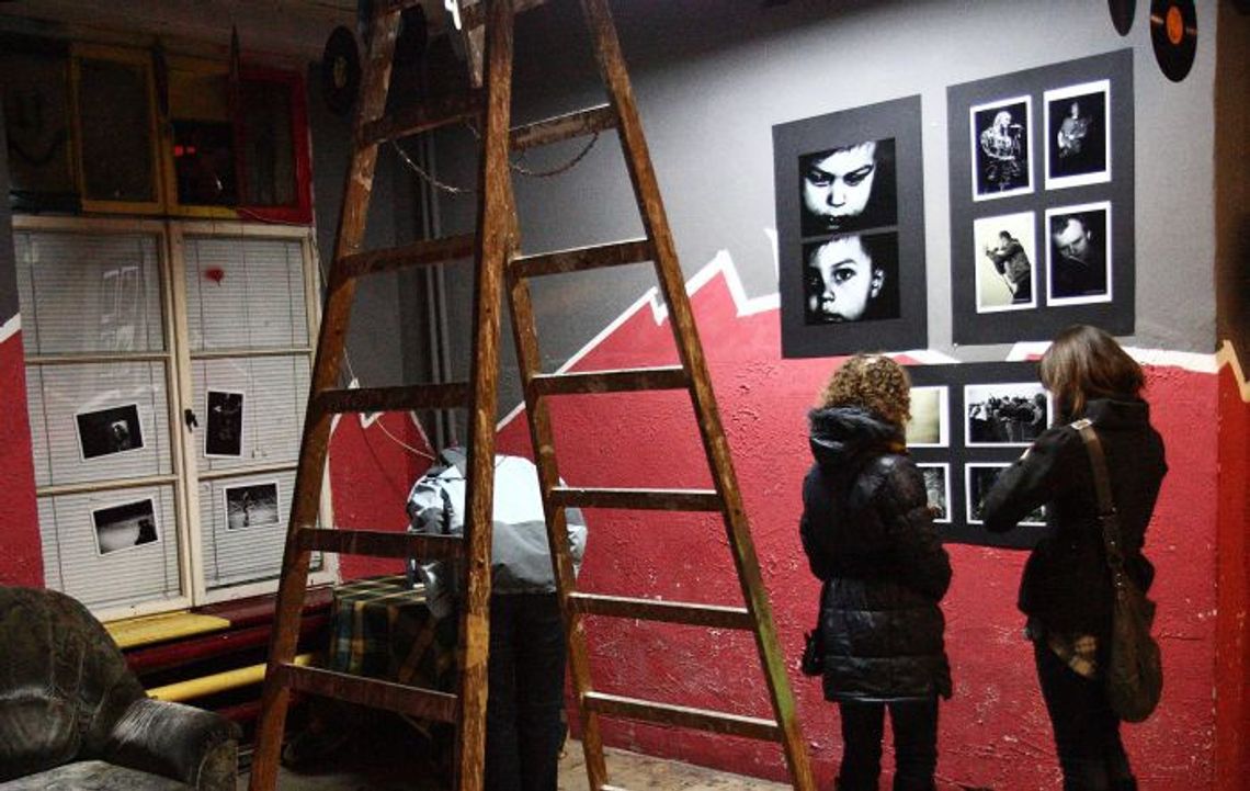 Można się dowieszać w „Galerii Bezdomnej”