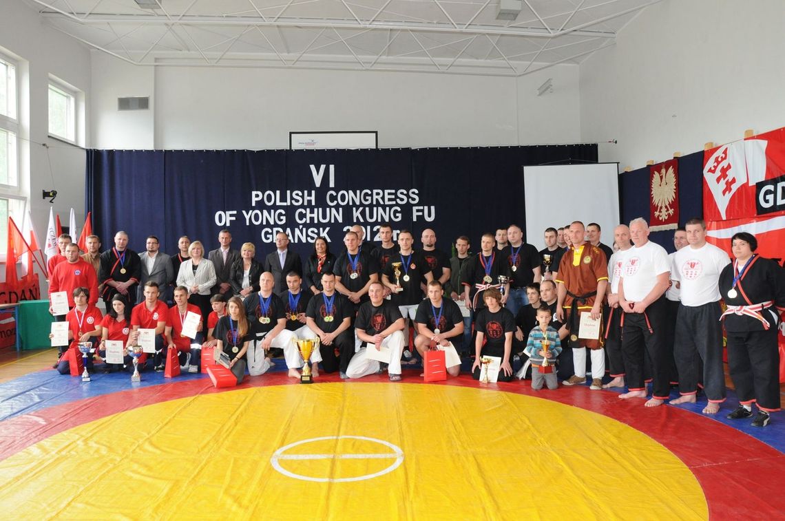 Mundurowi w sztukach walki Mundurowi w sztukach walki