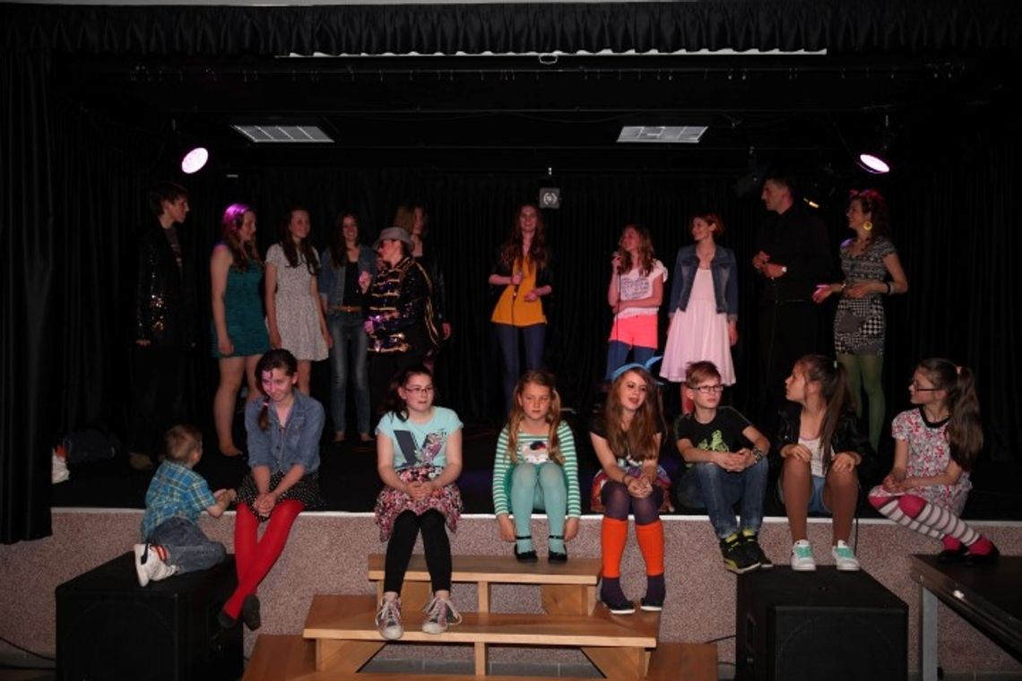 Muzyczna podróż po latach 80 Muzyczna podróż po latach 80