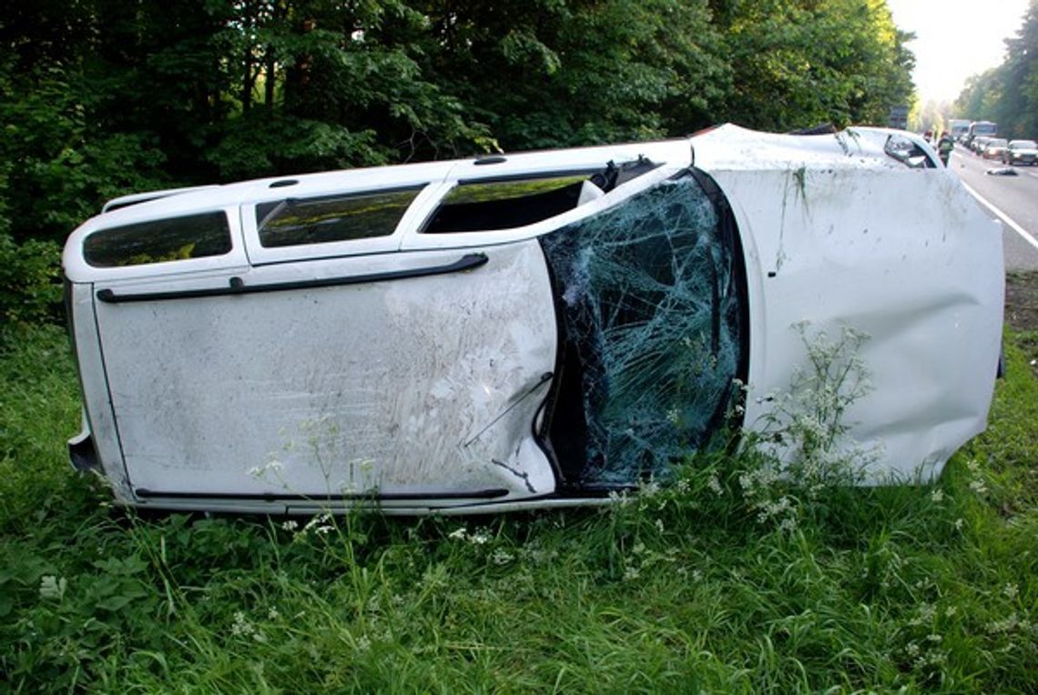 Na "berlince" zginął potrącony przez forda rowerzysta