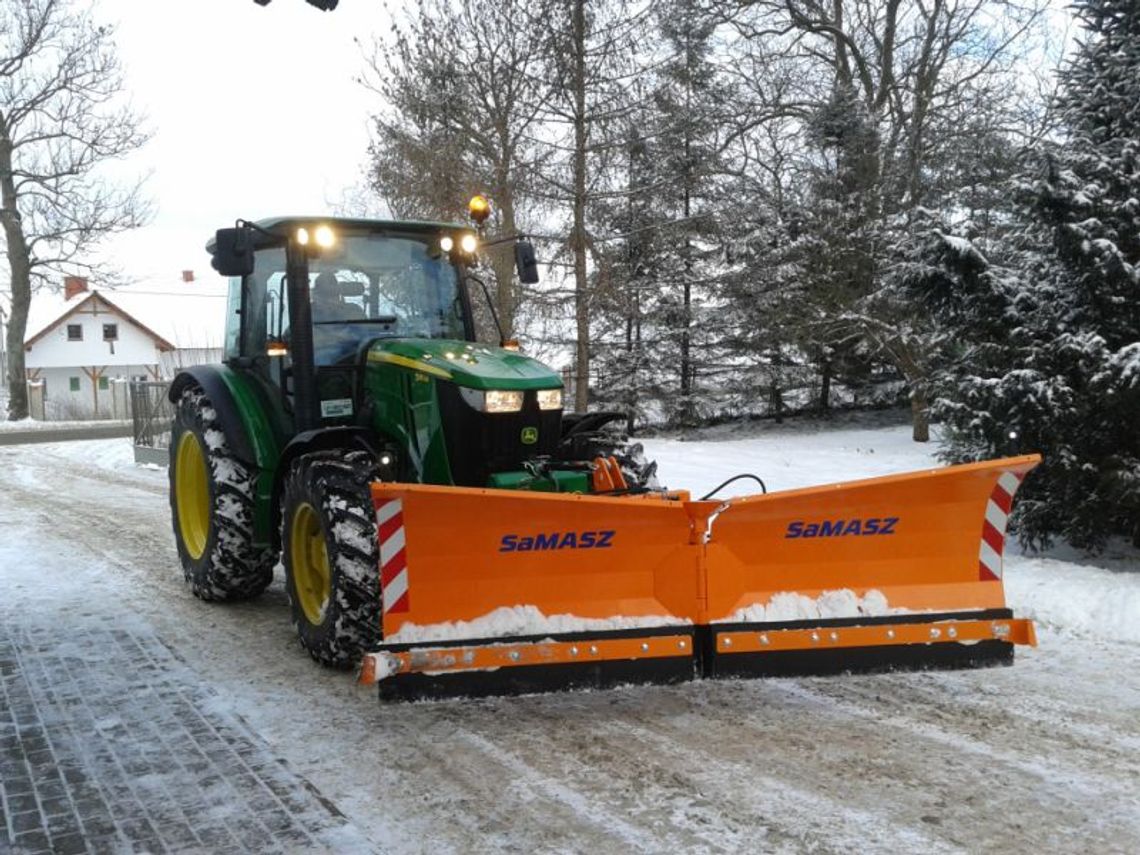 Na drogach gminy Potęgowo działa nowy sprzęt Na drogach gminy Potęgowo działa nowy sprzęt