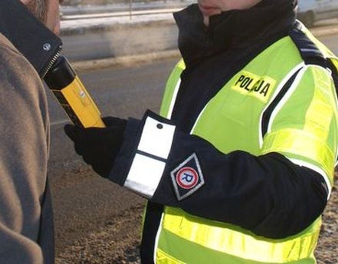 Na gazie, odurzeni - za kółkiem. 460 tys. alkotestów, 9,5 tys.kierowców na Pomorzu pod wpływem