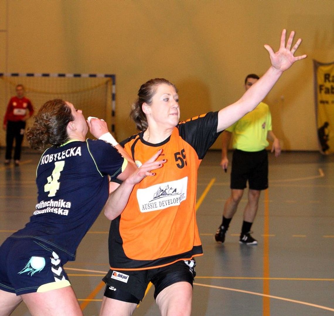 Na koniec derby - samborzanki goniły Na koniec derby - samborzanki goniły