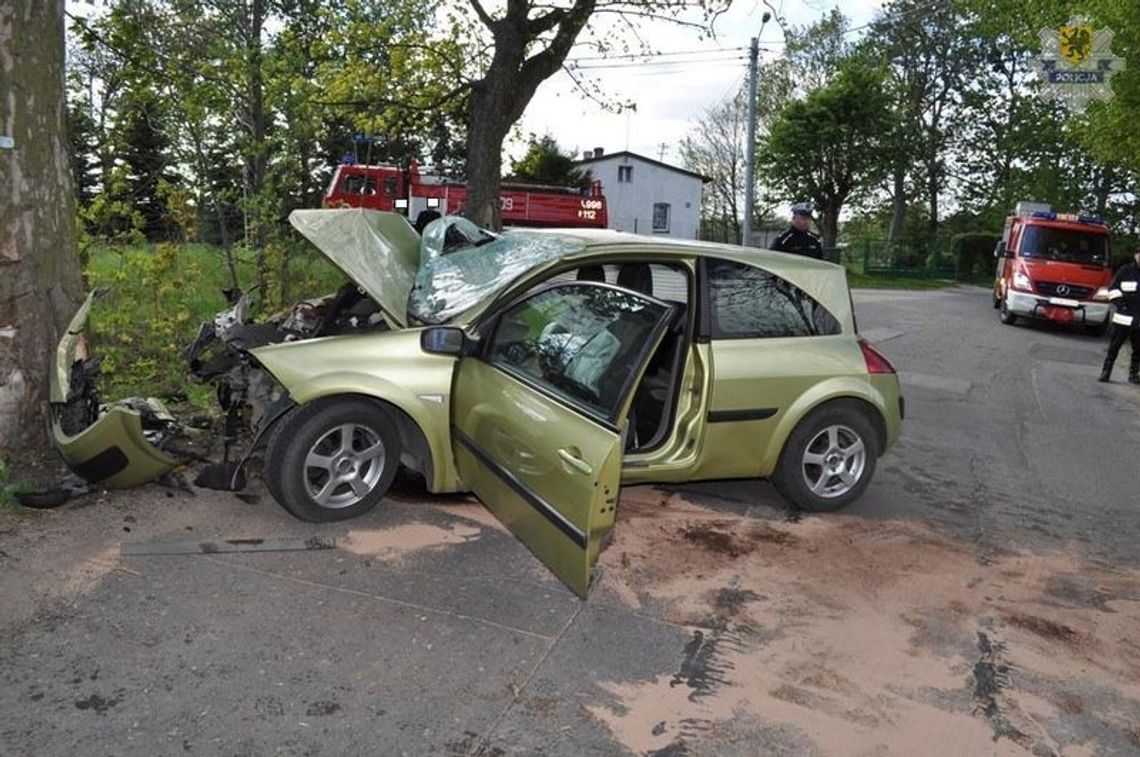 Na łuku drogi stracił panowanie nad samochodem