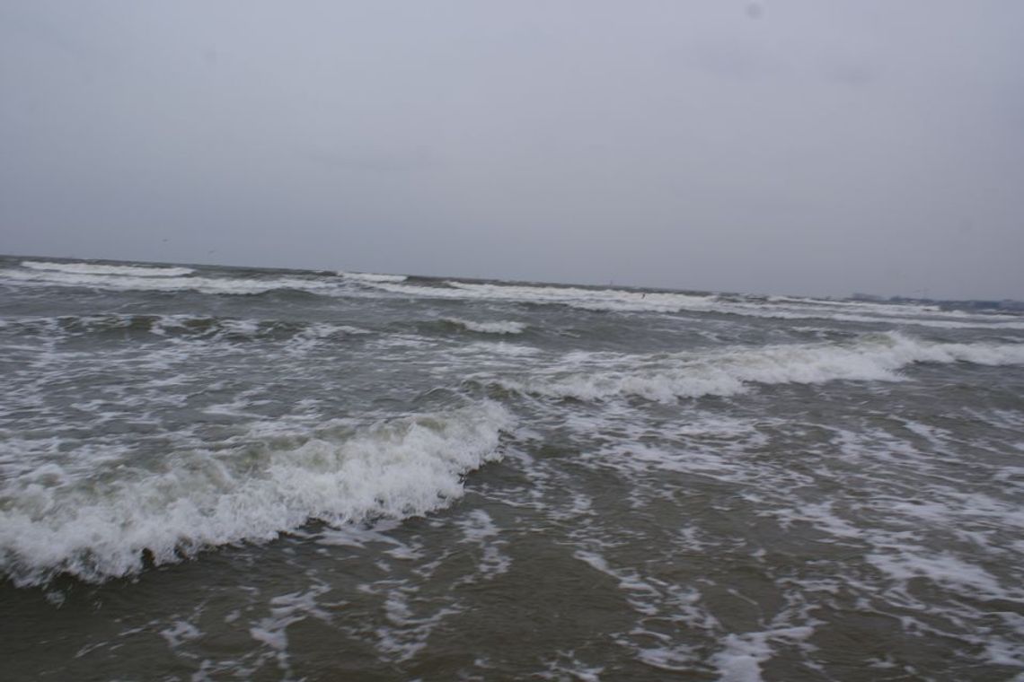 Na plaży w Gdańsku-Stogach utonął 29-letni mężczyzna