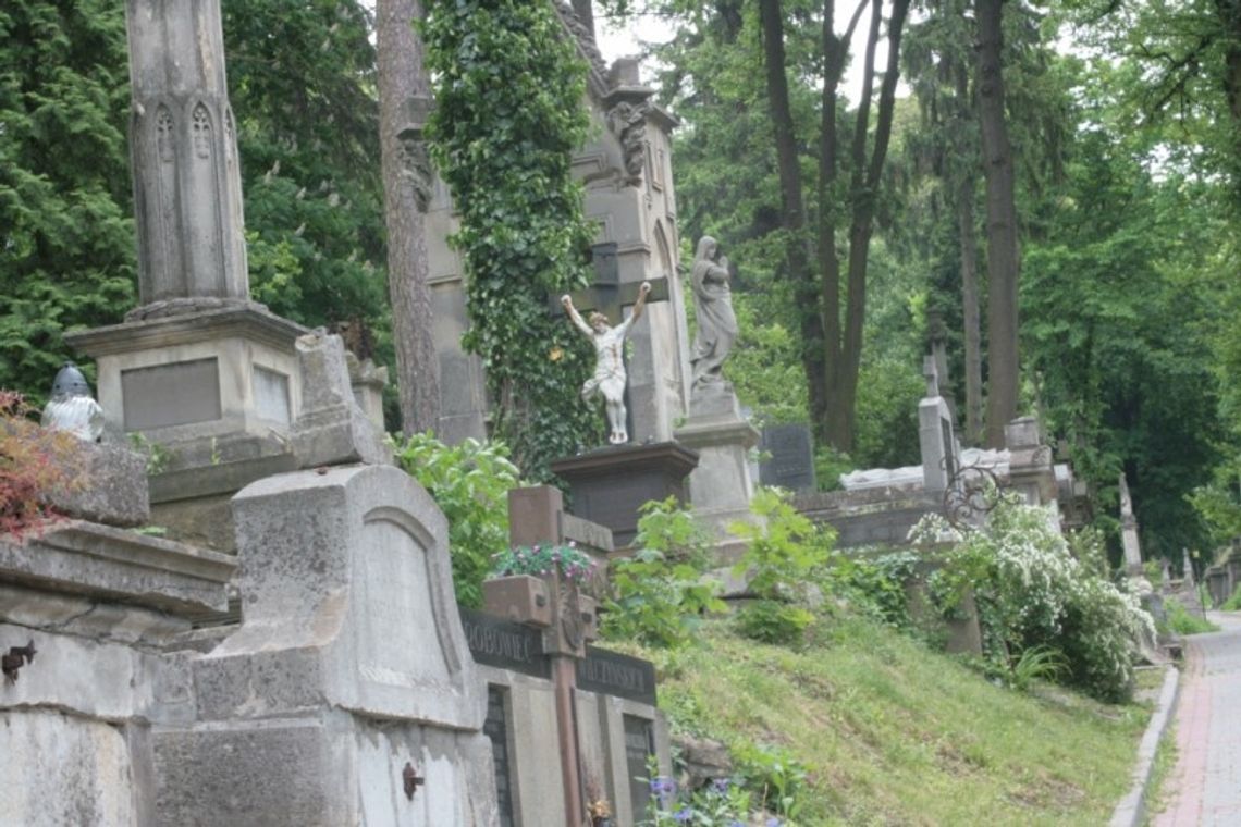 Na Święto Zmarłych. Śpieszmy się kochać Na Święto Zmarłych. Śpieszmy się kochać