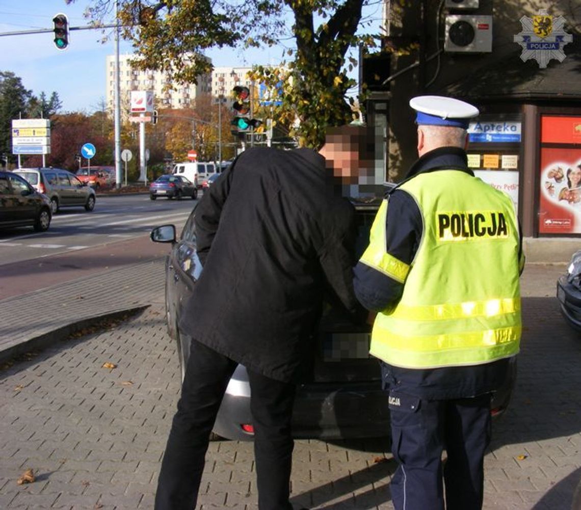 Na "zakazie" najechał na toyotę Na "zakazie" najechał na toyotę