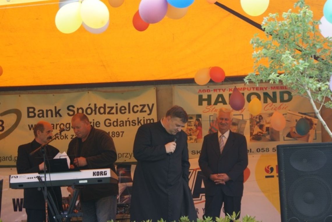 Najpiękniejszy Bączek dostał 2 tys. zł i 30 ton tłucznia Najpiękniejszy Bączek dostał 2 tys. zł i 30 ton tłucznia