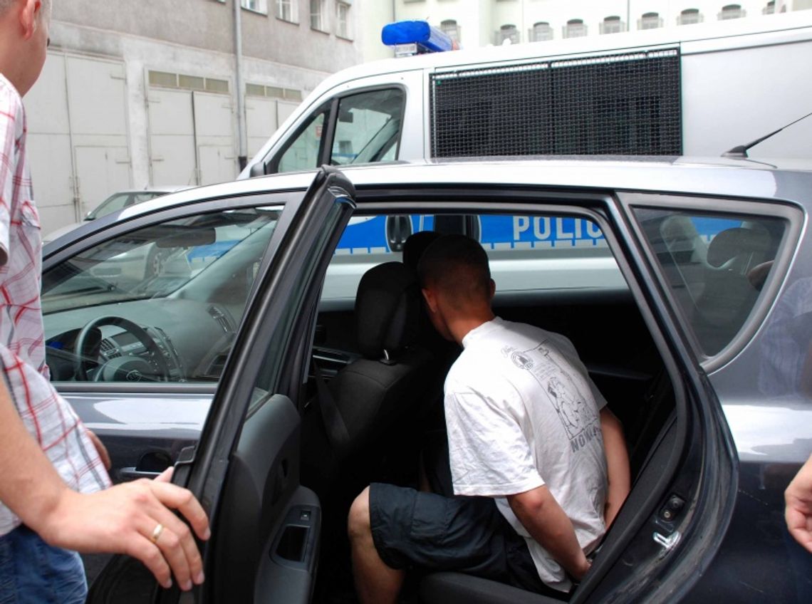 Napad na hurtownię. Nożem zranił pracownika Napad na hurtownię. Nożem zranił pracownika