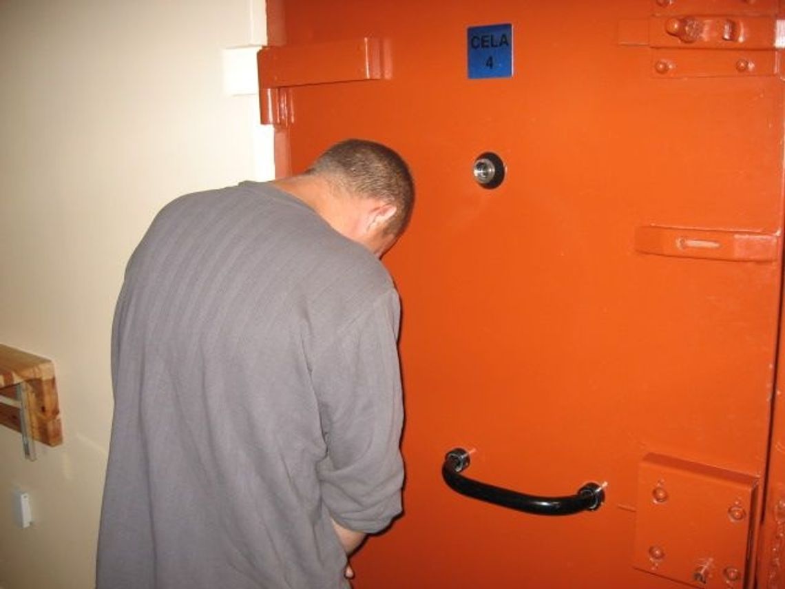 Napad na sklep - po skrzynkę piwa Napad na sklep - po skrzynkę piwa