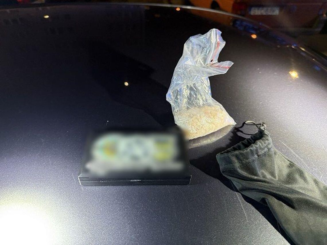 Narkotyki za kierownicą i blisko 50 gramów mefedronu Narkotyki za kierownicą i blisko 50 gramów mefedronu