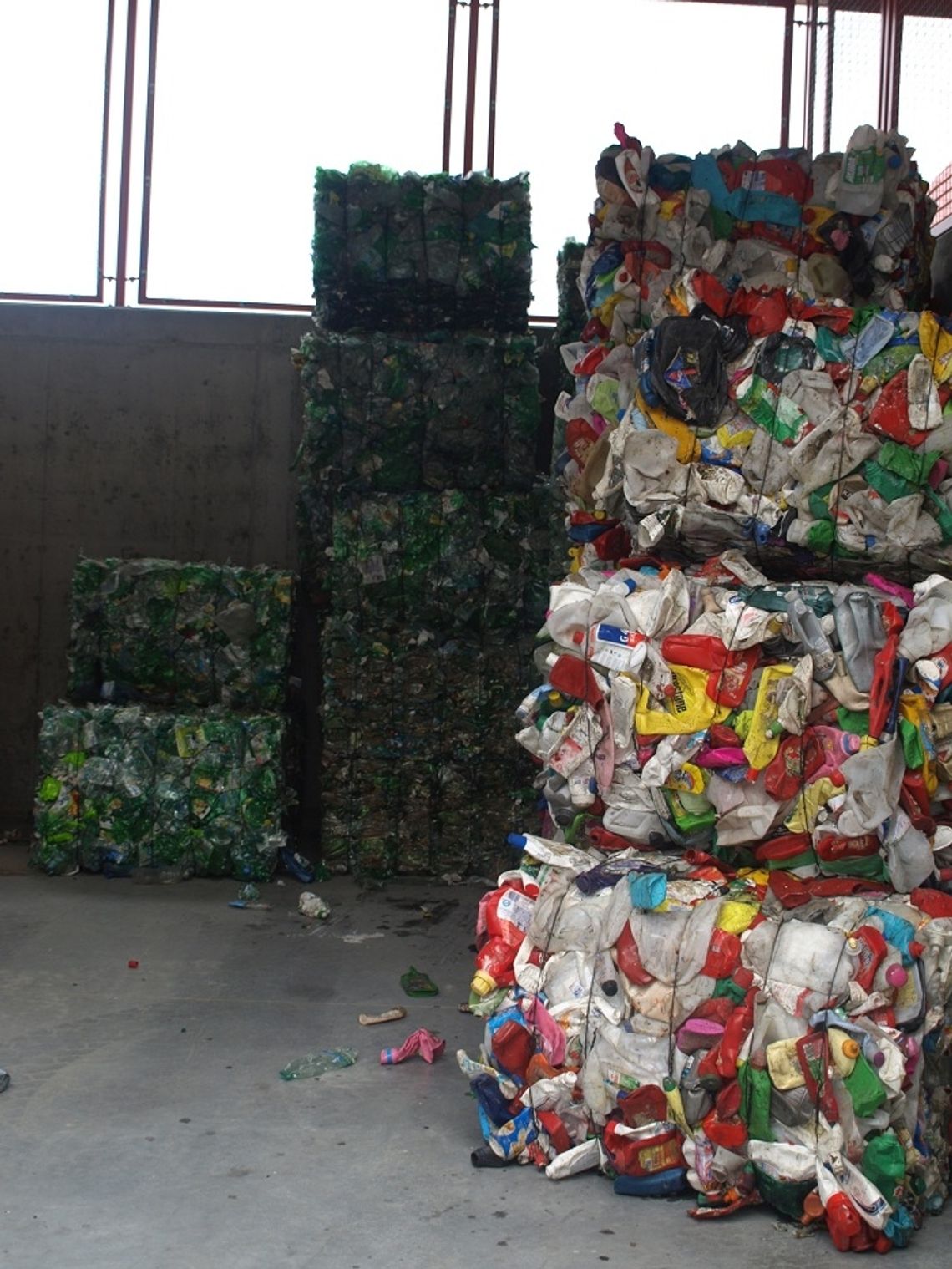 Nawet 65 zł miesięcznie za wywóz śmieci? Uchwała wstrzymana Nawet 65 zł miesięcznie za wywóz śmieci? Uchwała wstrzymana