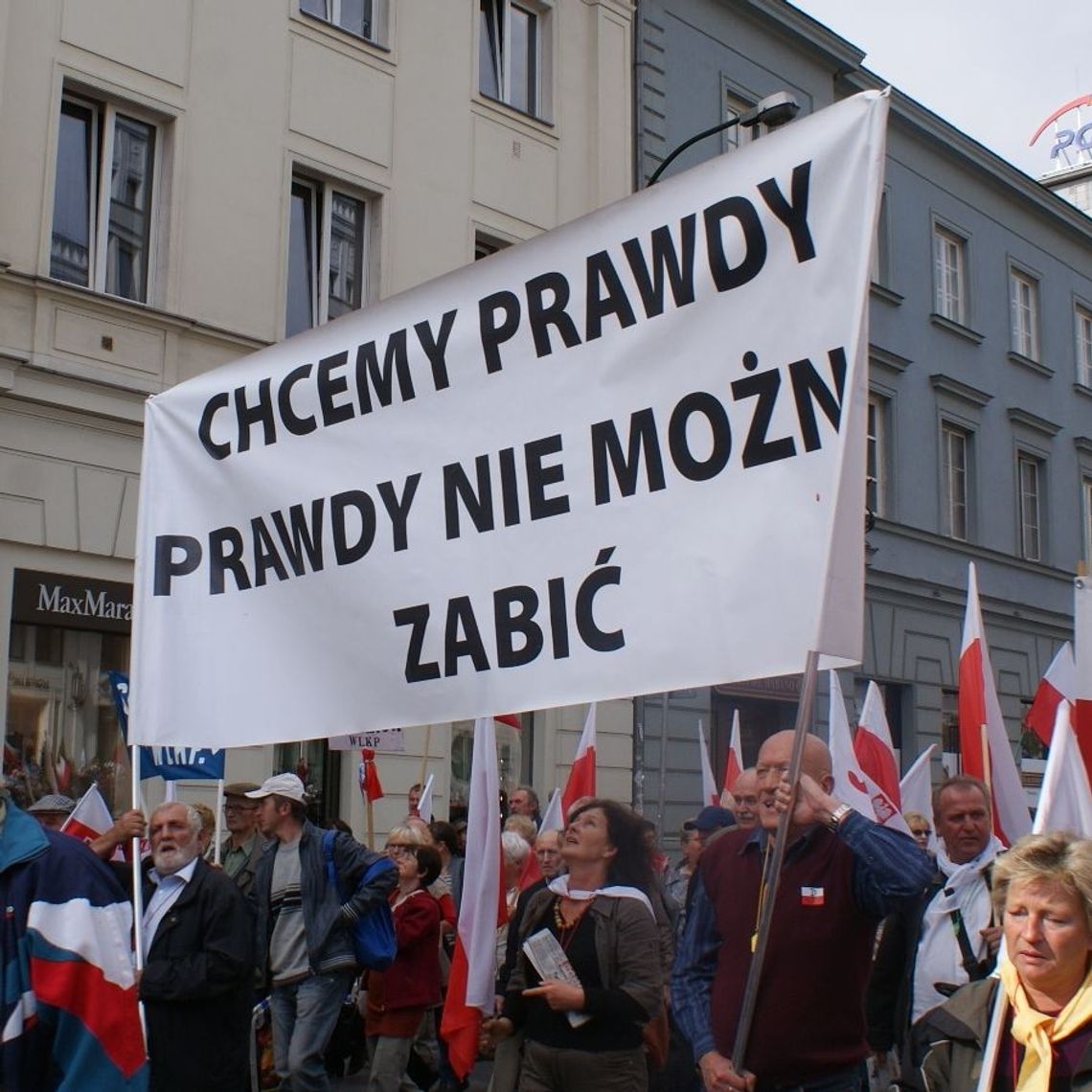 Negocjowanie prawdy? Mafijne państwo? Negocjowanie prawdy? Mafijne państwo?