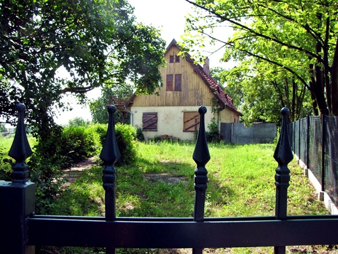 Nie ma chętnych na powiatowe mienie