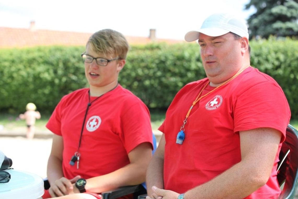 Nie wszystkich plażowiczów obowiązuje regulamin Nie wszystkich plażowiczów obowiązuje regulamin