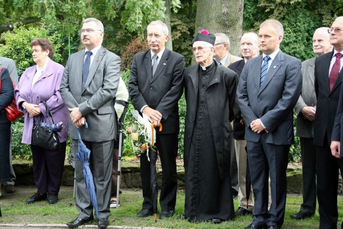 Nie zakłamujmy historii. W rocznicę powstania „Solidarności” w Tczewie – hołd dla walczących z komuną Nie zakłamujmy historii. W rocznicę powstania „Solidarności” w Tczewie – hołd dla walczących z komuną