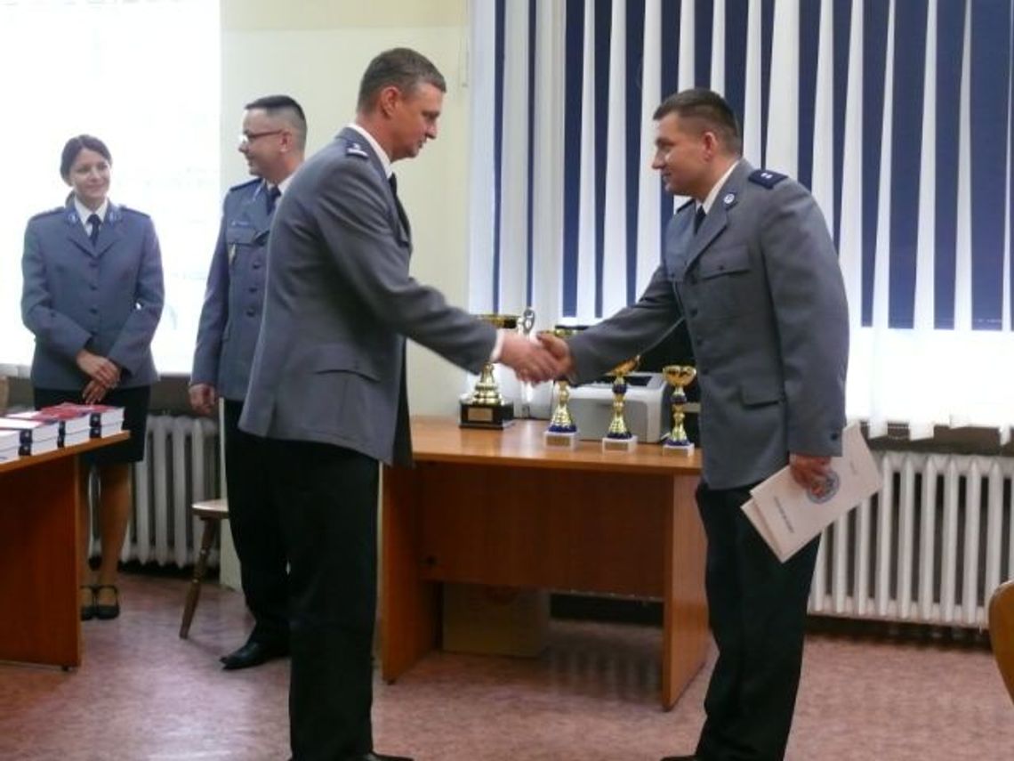 Niebiescy nagrodzeni - najlepsi "dochodzeniowcy"