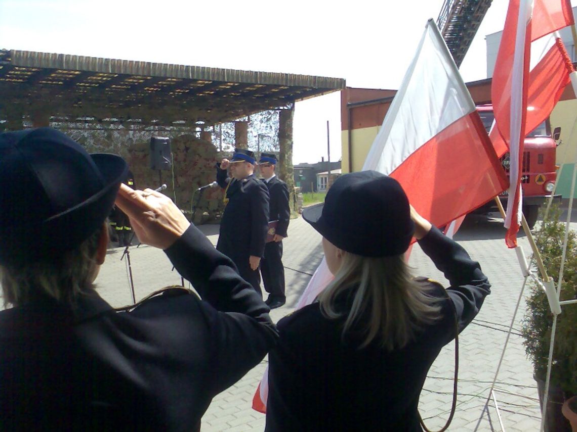 Niebo sprzyja strażakom Niebo sprzyja strażakom