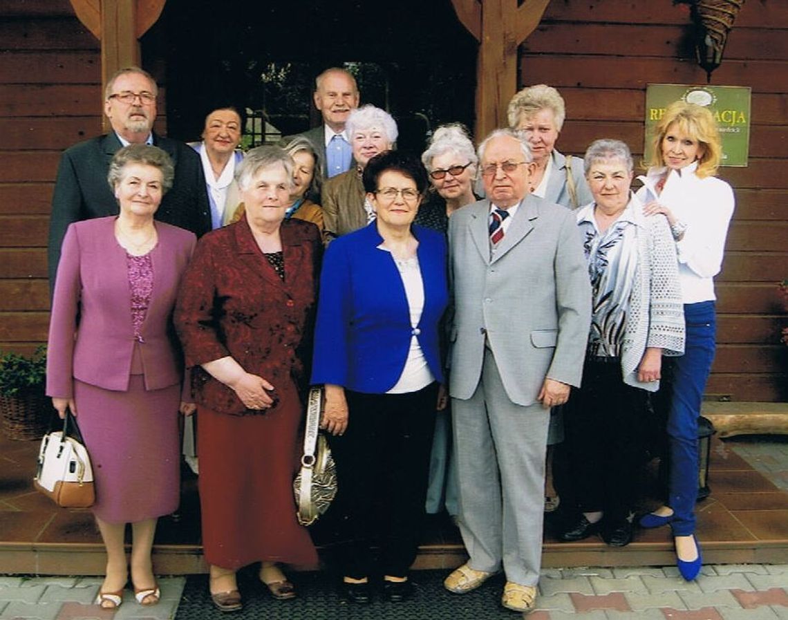 Niesamowite spotkanie uczniów SP 8 po... 58 latach! Niesamowite spotkanie uczniów SP 8 po... 58 latach!