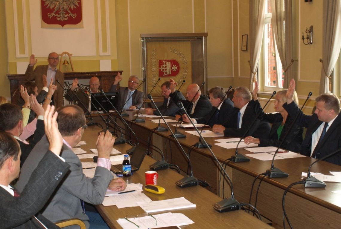 Niespodziewana sesja – radni chcą zachęcić mieszkańców do udziału w referendum Niespodziewana sesja – radni chcą zachęcić mieszkańców do udziału w referendum