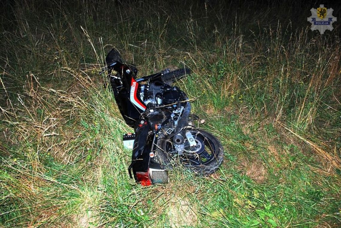 Nietrzeźwy motocyklista wypadł z drogi