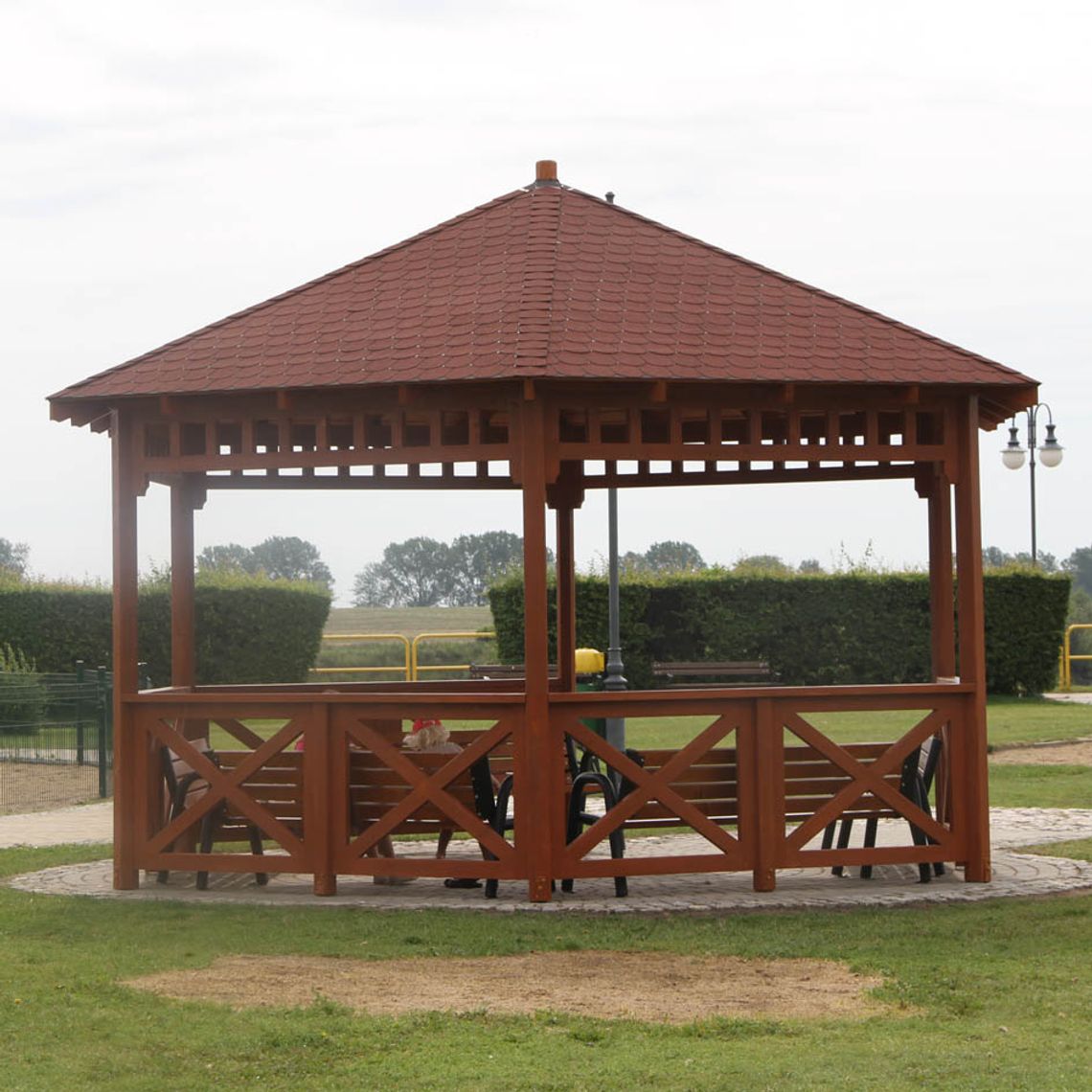 Nowa altana już stoi na tczewskim bulwarze Nowa altana już stoi na tczewskim bulwarze