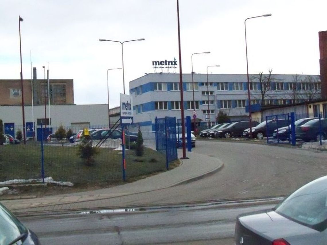 Nowa siedziba bez urzędników. „Gapowaty” interesant pocałuje klamkę Nowa siedziba bez urzędników. „Gapowaty” interesant pocałuje klamkę