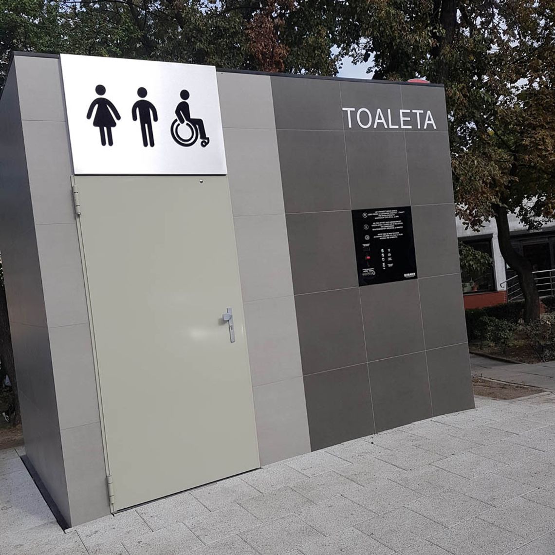 Nowa toaleta na starówce zastąpiła szalet