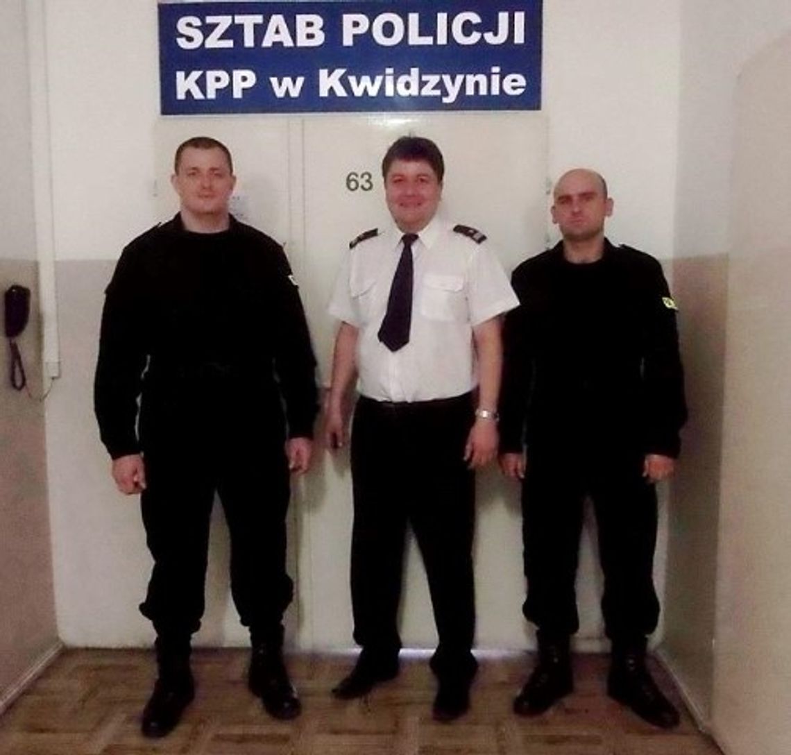 Nowi niebiescy w przygodzie z mundurem Nowi niebiescy w przygodzie z mundurem