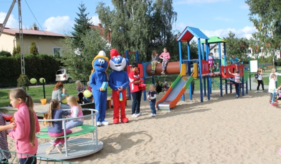 Nowy plac zabaw przy ul. Sędzickiego - radość dzieci i duma mieszkańców Nowy plac zabaw przy ul. Sędzickiego - radość dzieci i duma mieszkańców