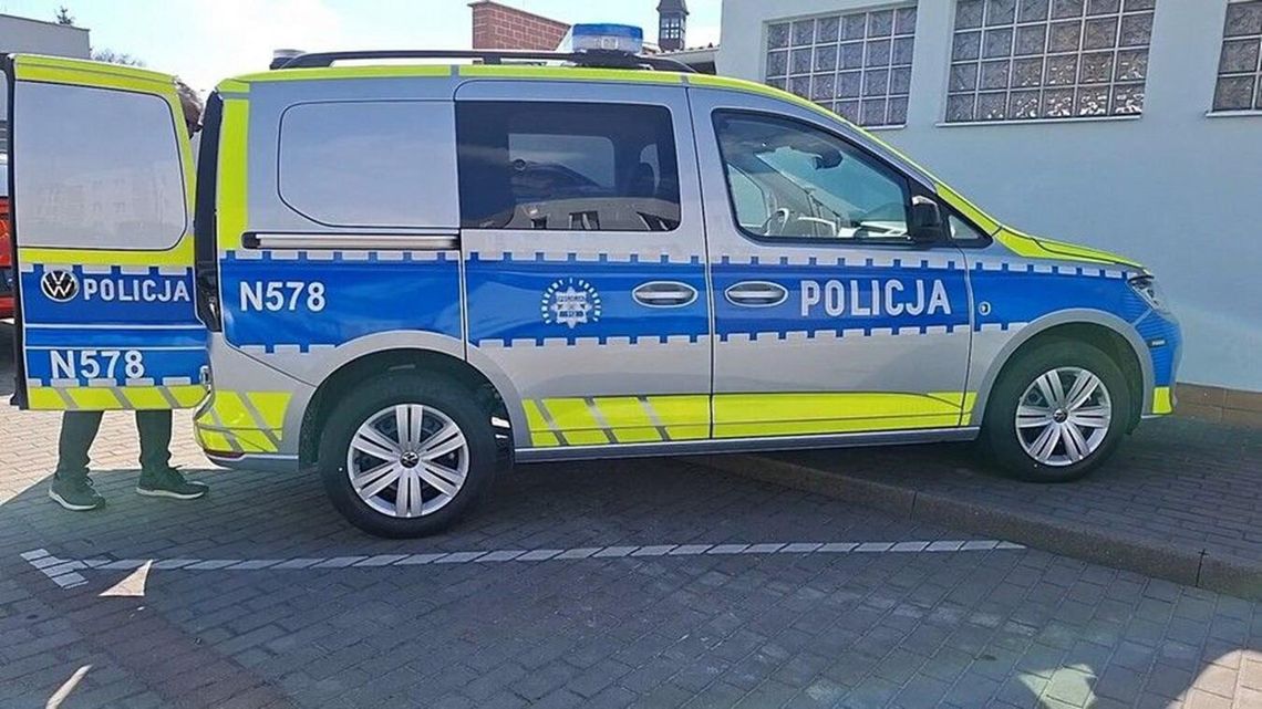 Nowy radiowóz w rękach starogardzkich policjantów Nowy radiowóz w rękach starogardzkich policjantów