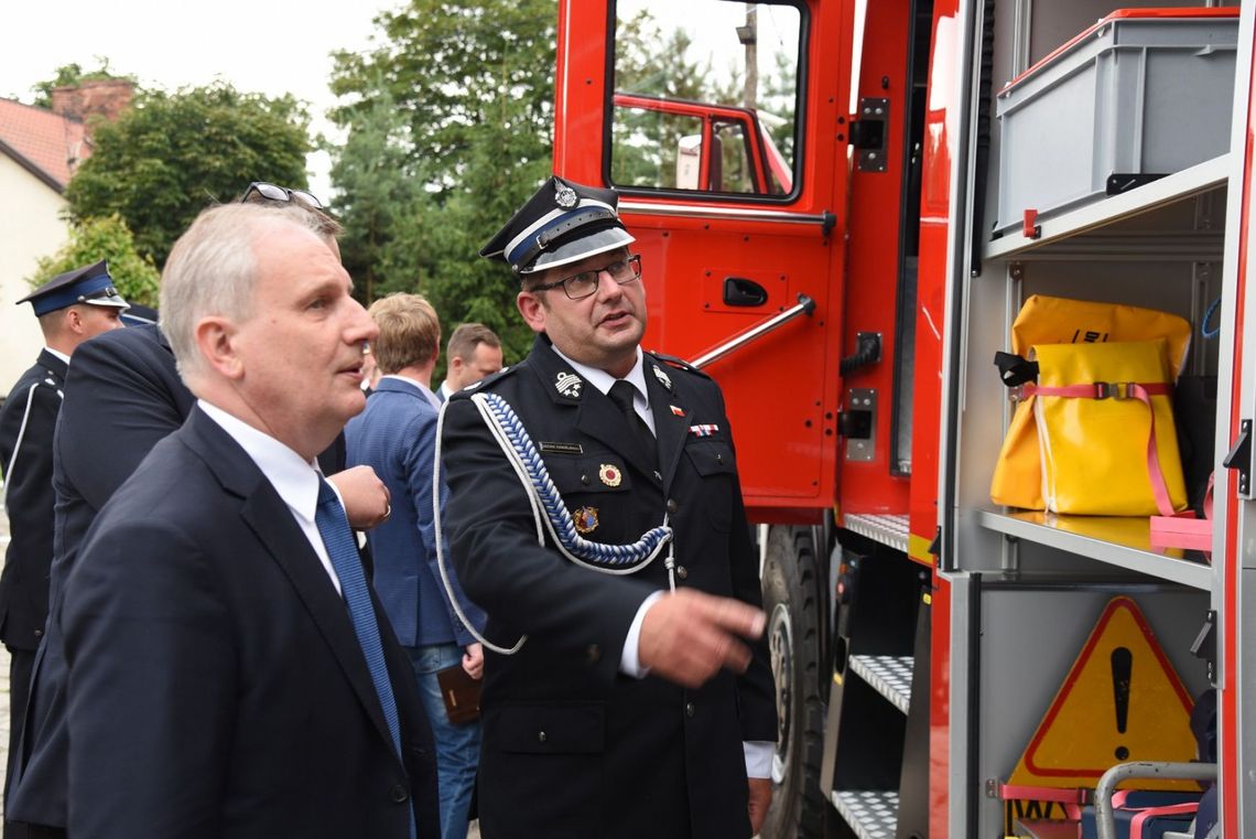 Nowy wóz dla strażaków – ochotników OSP Sztutowo 