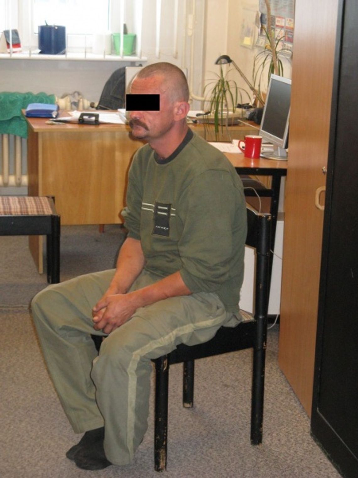 Nożem kuchennym w brzuch - chciał zabić konkubinę Nożem kuchennym w brzuch - chciał zabić konkubinę