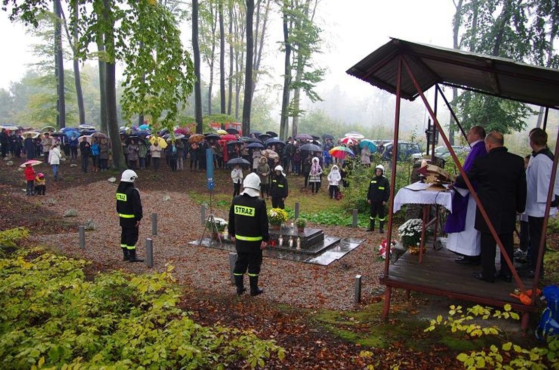 O tym trzeba pamiętać - Obchody 76 - lecia Zbrodni Jaroszewskiej O tym trzeba pamiętać - Obchody 76 - lecia Zbrodni Jaroszewskiej
