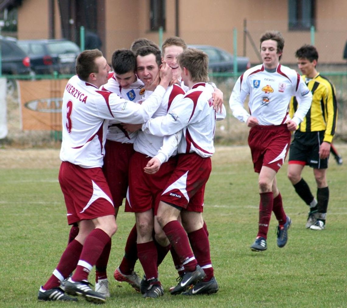 Obawy i nadzieje bordowych - Wierzyca Pelplin przed sezonem Obawy i nadzieje bordowych - Wierzyca Pelplin przed sezonem