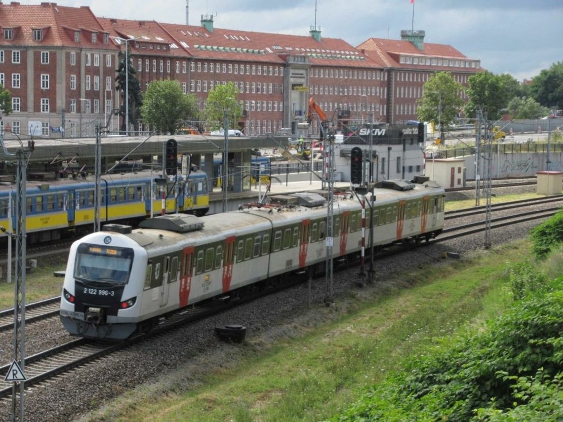 Od 12 grudnia wzrosną ceny biletów kolejowych na SKM i POLREGIO