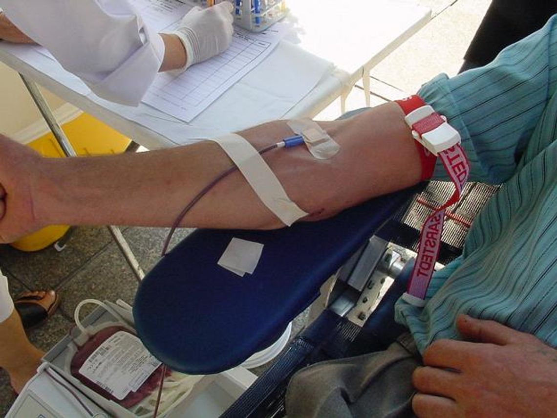 Oddaj krew, uratuj czyjeś życie! Oddaj krew, uratuj czyjeś życie!