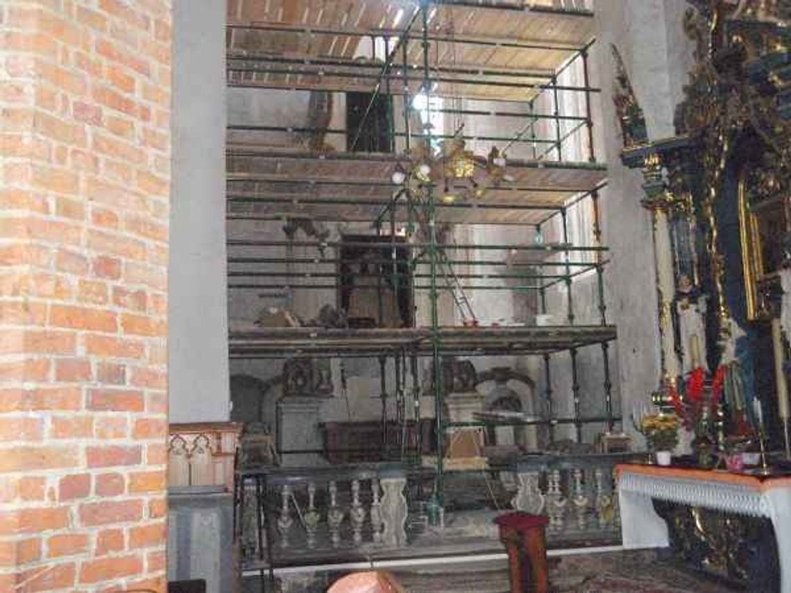 Odkryto nietypowy obraz Jezusa - dzieciątko trzymające się za piętę Odkryto nietypowy obraz Jezusa - dzieciątko trzymające się za piętę