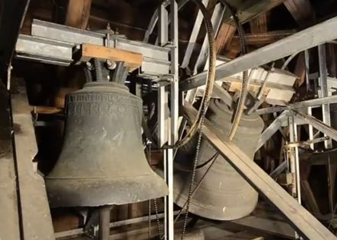 Odnaleźli dzwon skradziony przez hitlerowców Odnaleźli dzwon skradziony przez hitlerowców