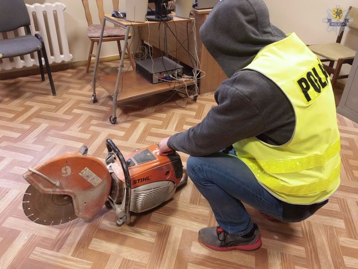 Odpowie za kradzież piły do betonu Odpowie za kradzież piły do betonu