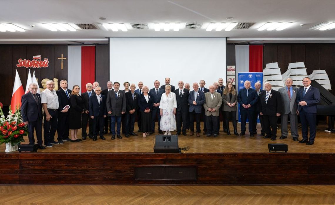 Odznaczono Krzyżami Wolności zasłużonych w walce z komuną