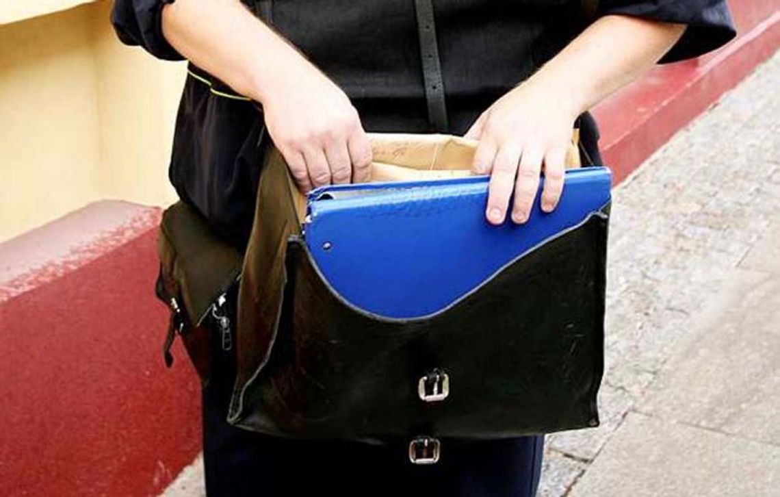 Okradli listonosza Okradli listonosza