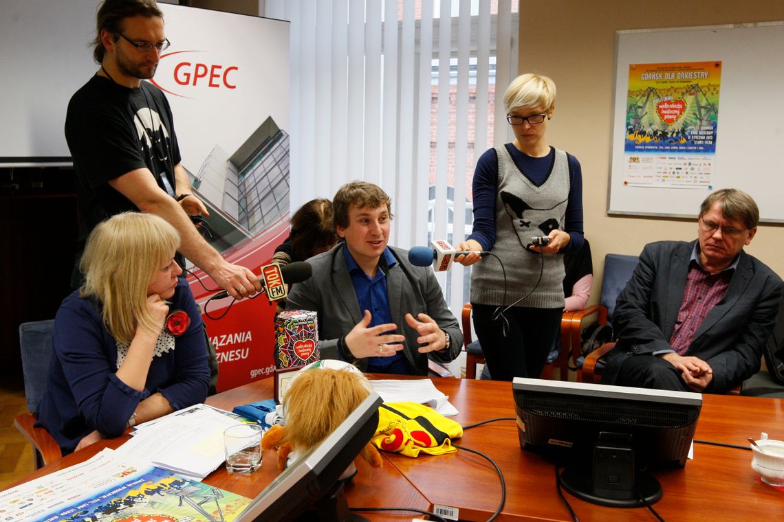 Orkiestra zagra dla noworodków i seniorów