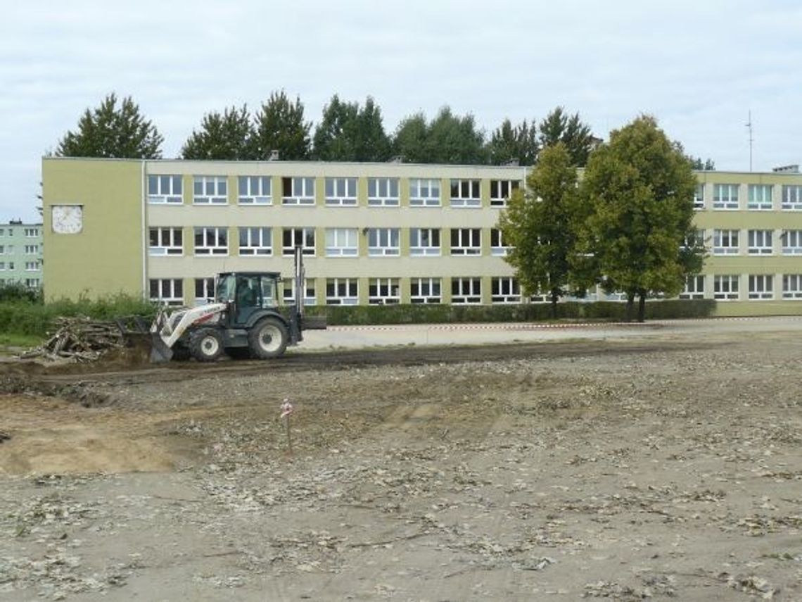 Orlik wyląduje już niedługo - może to premier przetnie wstęgę? Orlik wyląduje już niedługo - może to premier przetnie wstęgę?